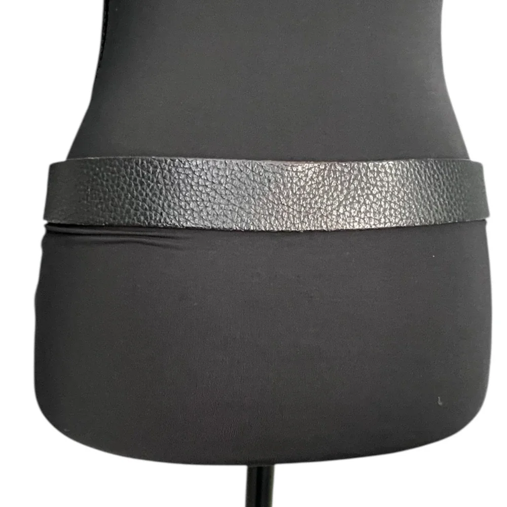 Reversible Genuine Leather Belt Black Burgundy Textured‎ Silver Buckle Men’s M/L